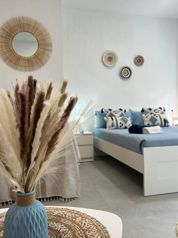 Estudios Con Encanto Alicante Luaran gambar